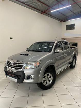 TOYOTA HILUX 3.0 SRV 4X4 CD 16V TURBO INTERCOOLER DIESEL 4P AUTOMÁTICO
